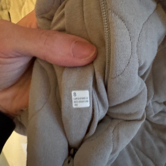 Lululemon Quilted Bomber Jacket - Picture 4 of 6